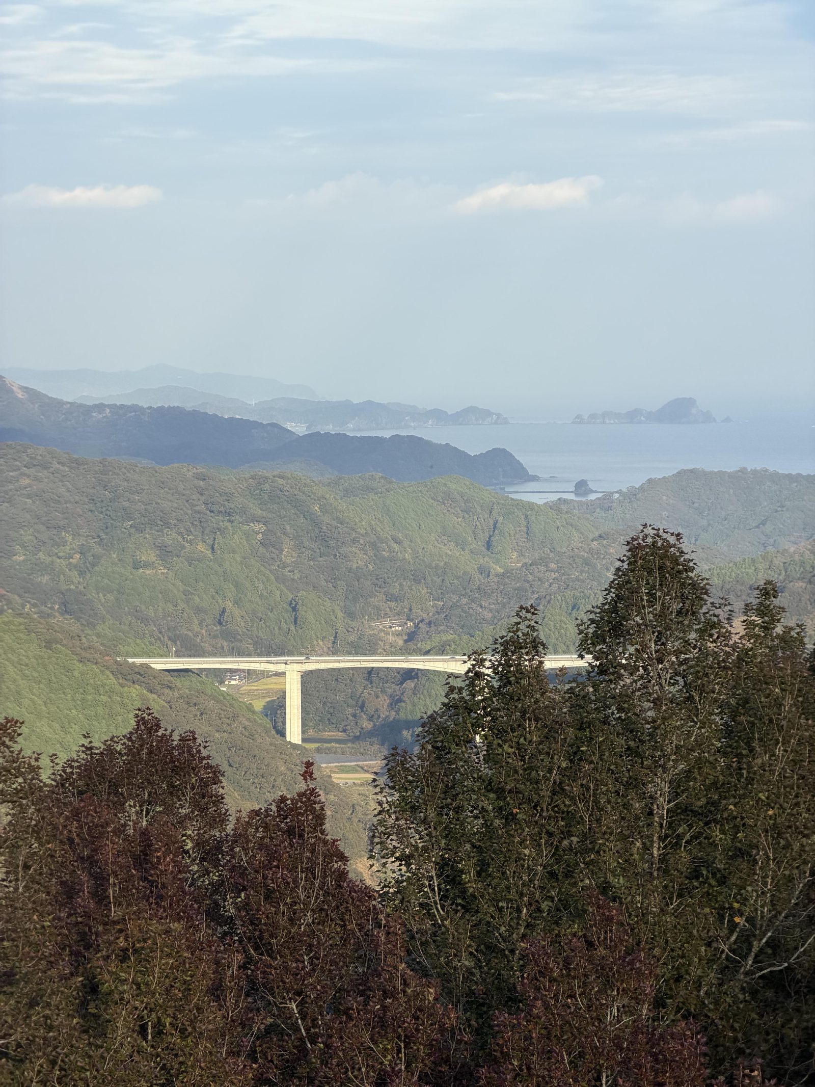 The elevated highway threading through the hills